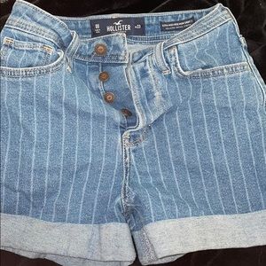 Hollister ultra high rise striped mom shorts
